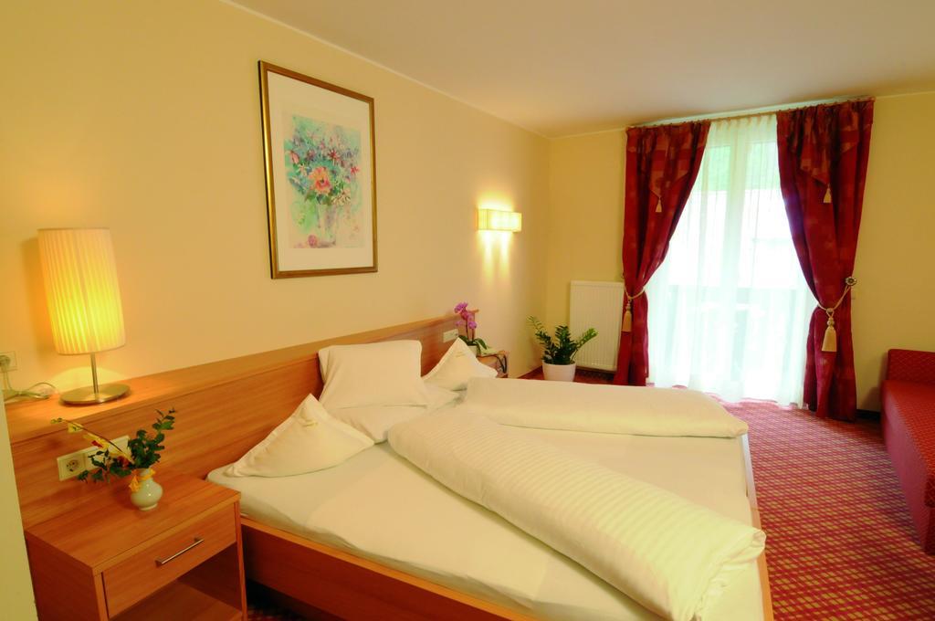Hotel Stamserhof Andriano Esterno foto