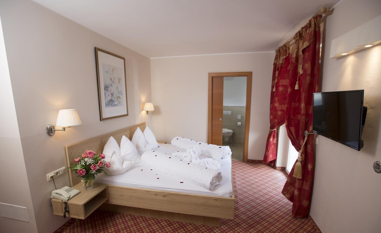 Hotel Stamserhof Andriano Esterno foto
