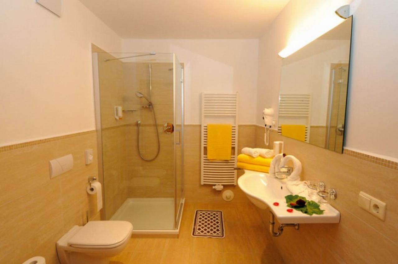Hotel Stamserhof Andriano Esterno foto